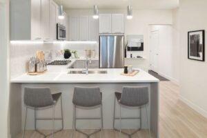 Kitchen with TORLYS Park Lane in Estate Oak Beige Laminate Floors